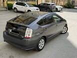 Toyota Prius-5