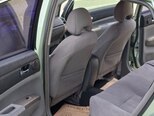 Toyota Prius-6