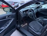 Hyundai Sonata-14
