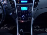 Hyundai Sonata-12