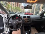 Volkswagen Polo-7