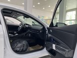 Hyundai Elantra-11