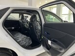 Hyundai Elantra-13