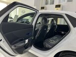 Hyundai Elantra-12