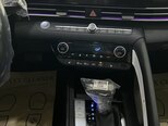 Hyundai Elantra-17