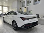 Hyundai Elantra-6