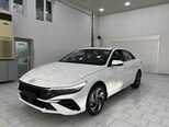 Hyundai Elantra-4