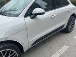 Porsche Macan-3