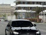 Mercedes E 300 e-3