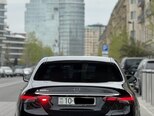 Mercedes E 300 e-12