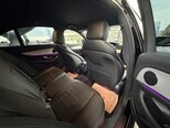 Mercedes E 300 e-18
