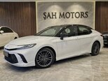 Toyota Camry-7