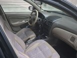 Nissan Sunny-6