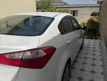Kia Cerato-5
