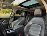 Jaguar F-Pace-16