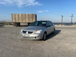 Mitsubishi Lancer-2