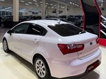 Kia Rio-8