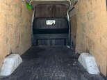 Ford Transit-10