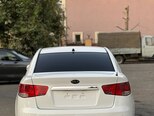 Kia Cerato-8