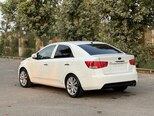 Kia Cerato-7