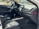 Kia Cerato-11