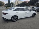 Hyundai Elantra-6