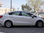 Kia Rio-12