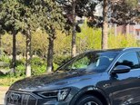 Audi e-tron Sportback-3