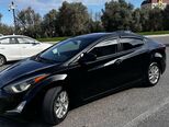 Hyundai Elantra-18