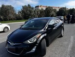 Hyundai Elantra-17