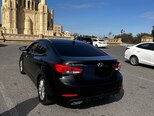 Hyundai Elantra-8