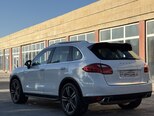 Porsche Cayenne-9