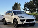 Porsche Cayenne-1