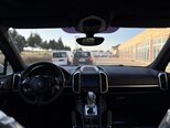Porsche Cayenne-12
