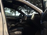 Porsche Cayenne-16