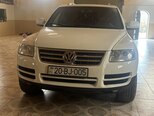 Volkswagen Touareg-1