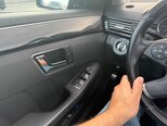 Mercedes E 250-8
