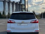 Chevrolet Equinox-5