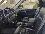 Toyota Land Cruiser-10