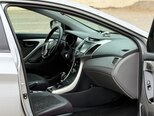 Hyundai Elantra-10