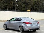 Hyundai Elantra-4