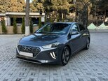 Hyundai IONIQ-1