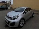 Kia Pride-1