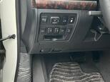 Toyota Land Cruiser-9