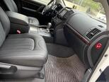 Toyota Land Cruiser-13