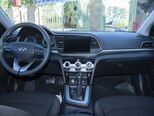 Hyundai Elantra-3