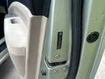 Toyota Prius-18