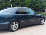 Mercedes E 200-3