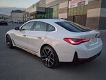 BMW i4-4