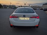 BMW i4-5